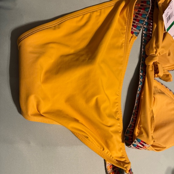 Becca ladies 2 piece bikini set size large - Picture 9 of 9